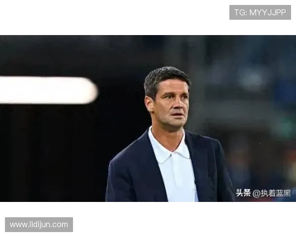 阿坎吉谈与比塞克换位因黄牌调整齐沃战术影响愈发凸显